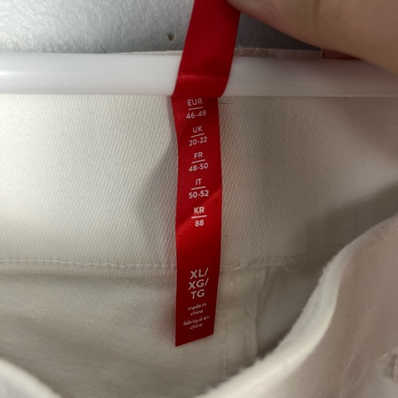 Spanx white SPANXshape™ EveryWear Ankle Skinny Jeans size XL - Picture 8 of 10